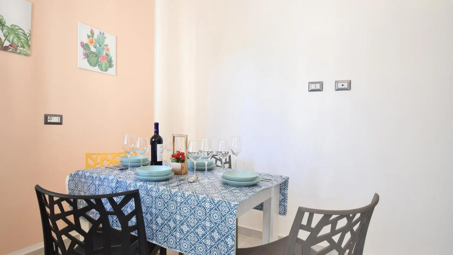 Gorgeous Apartment In Palermo With Kitchen 0*,  Italy